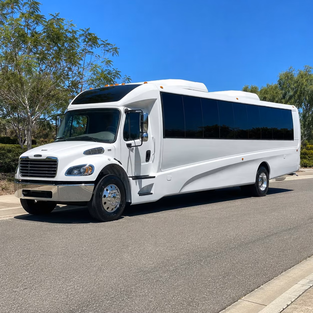 35 passenger minibus