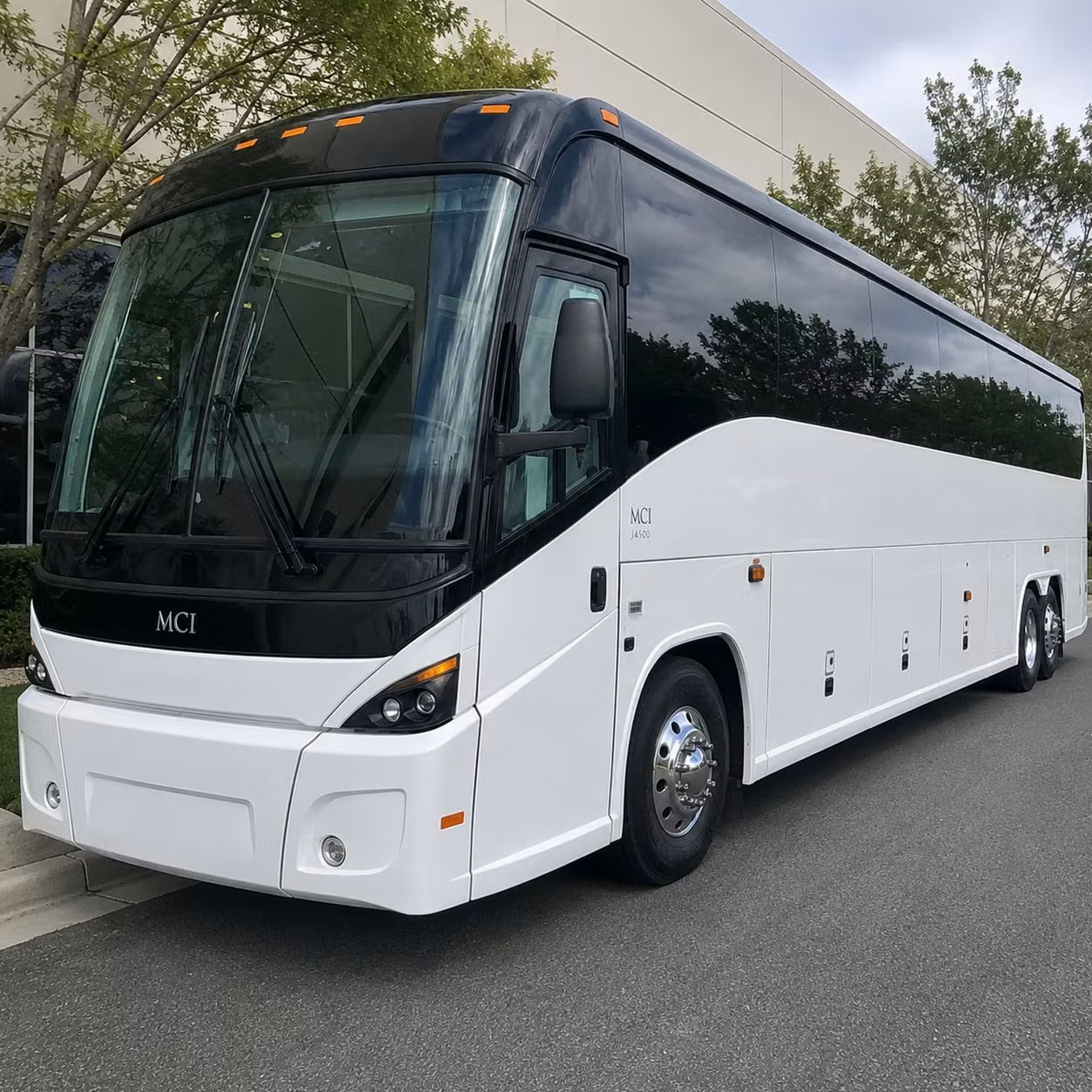 need a recurring employee shuttle between las cruces and el paso